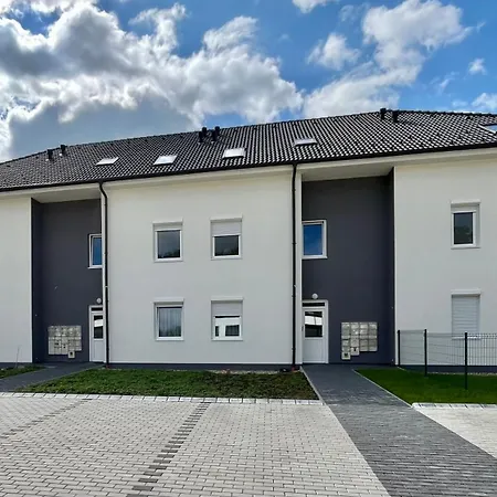 Silver Lux Apartman Sarvar Exterior photo