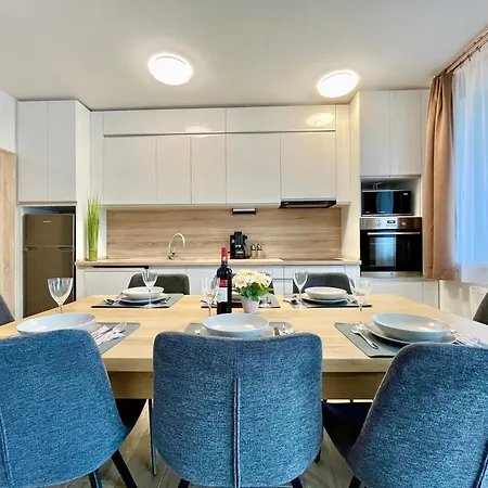 Silver Lux Apartman Sarvar Exterior photo